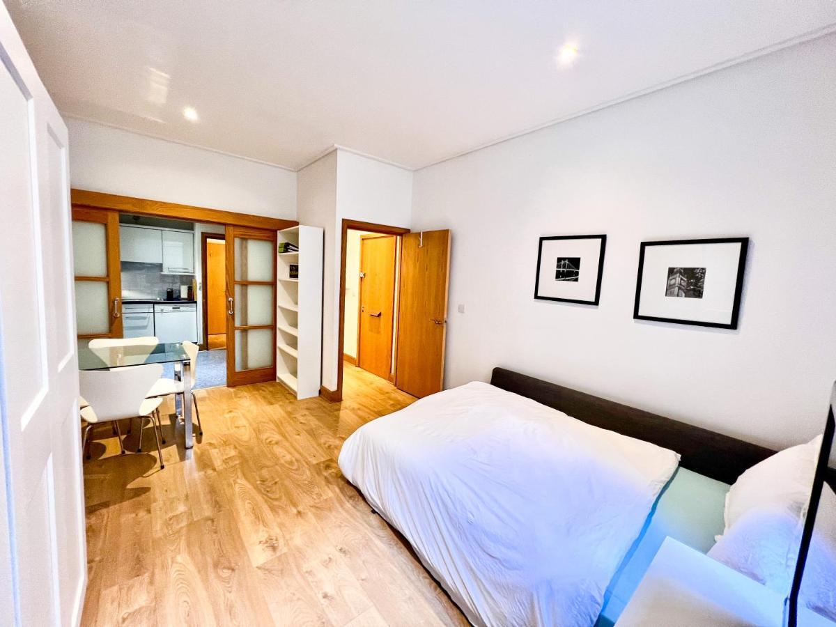 Superior Entire Apartment Between St Pauls Cathedral And Covent Garden Лондон Екстер'єр фото