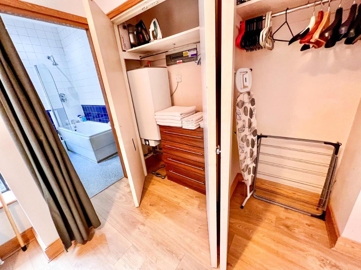 Superior Entire Apartment Between St Pauls Cathedral And Covent Garden Лондон Екстер'єр фото