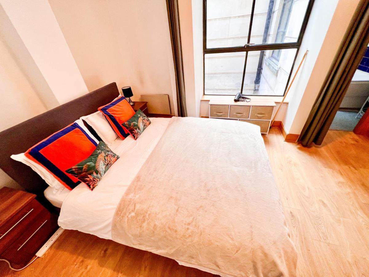 Superior Entire Apartment Between St Pauls Cathedral And Covent Garden Лондон Екстер'єр фото